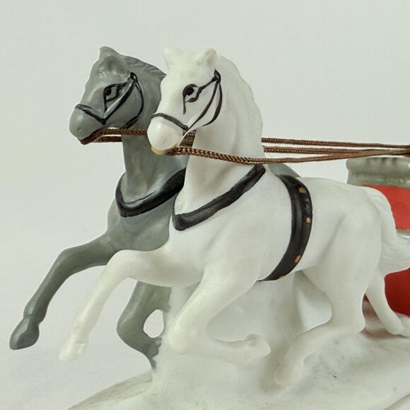 Vintage 80's Department 56 Heritage Collection Sleigh Ride Christmas Home Decor - Picture 2 of 7